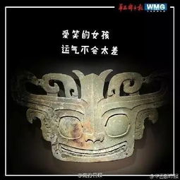 法摄影师运用彩色负片创作裸露在自然里的少女