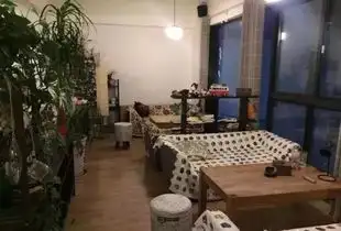 这两个闹市里的小街坊,竟藏着济南吃货公认的顶级美食
