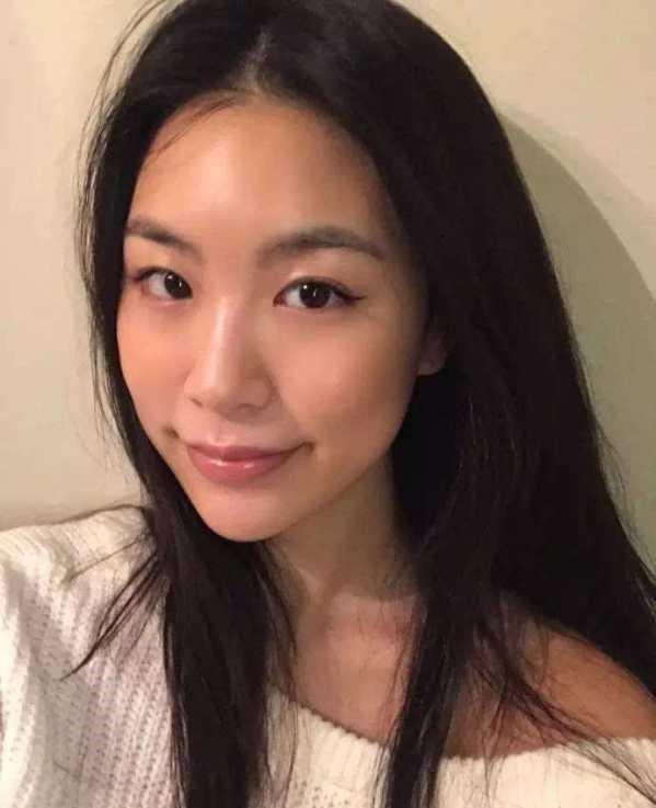 高以翔女友出席活动,谈男友表情冷漠惹人争议,疑有借机出道打算