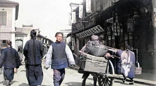 晚清老照片正妻与通房丫头出镜,炮火焚毁的王府惨不忍睹