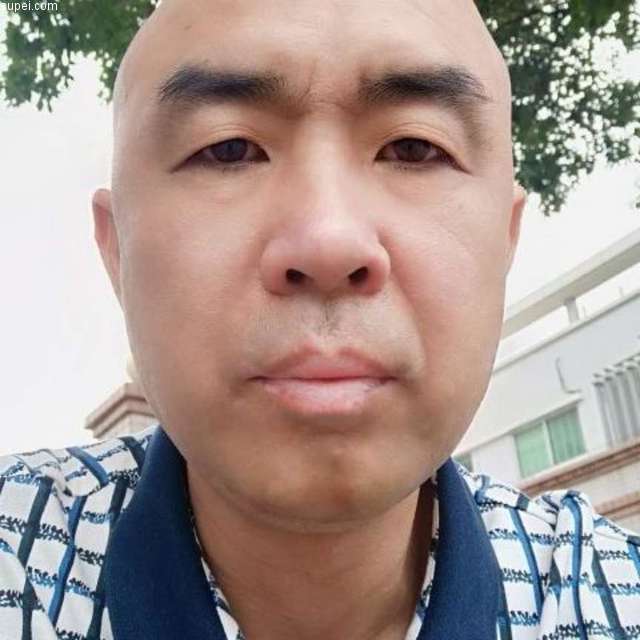 50岁以上男生头像