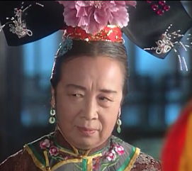 尔康雪姨葛优躺,暑播神剧产表情包更出演技派