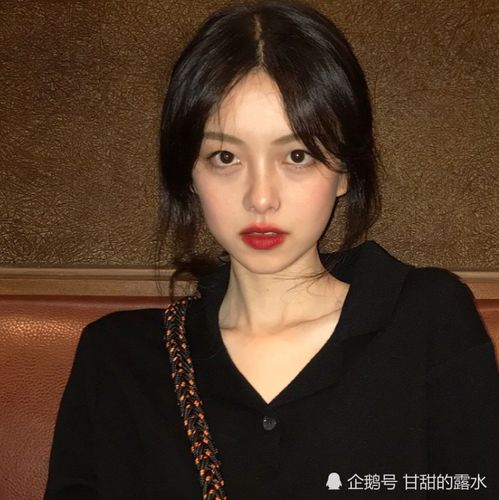 异性聊天对方总是单字回复别着急,这3句话回复显示你的高情商