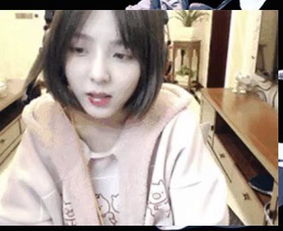 这个做表情包的女主播是谁
