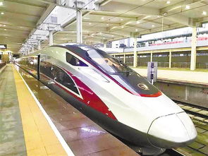 重庆深圳开行首趟直通高铁列车