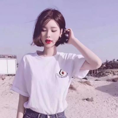 2018招桃花运的微信头像女生唯美高清拥有照亮整个城市的笑容