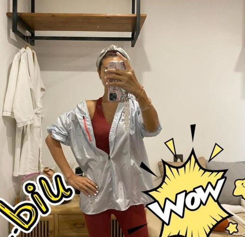 56岁高曙光晒小16岁富商妻子,40岁娇妻身材火辣似少女
