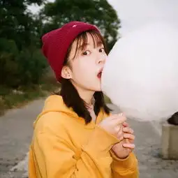 头像你要一直往前走,幸福就在前头赖珍珍