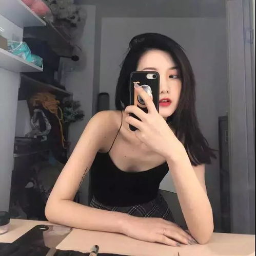 头像我就是想尝一下,强扭的瓜有多苦