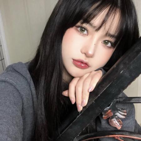 美女生活头像微信40岁可爱长腿