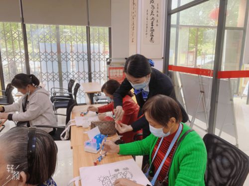 尊老敬老孝老助老,武汉农村商业银行多家分支行开展重阳节温暖服务活动