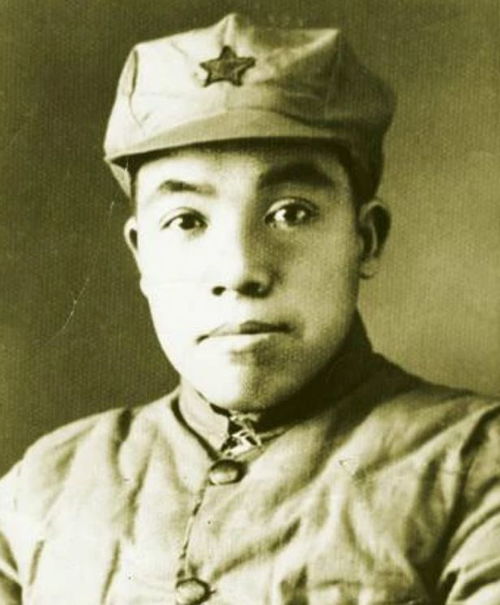 毛远耀毛家唯一的百岁老人,长相与伟人神似,晚年享什么待遇