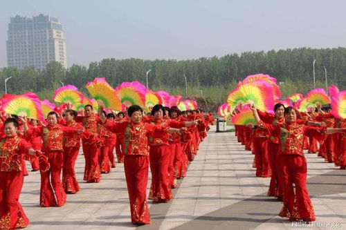 广场舞土家妹子爆火的背后,是不该被嘲笑的中年女性们