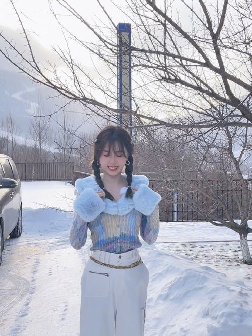 组图虞书欣分享雪地大片吐舌比耶表情鬼马可爱