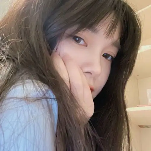 精选优质温柔小众好看的女生头像50