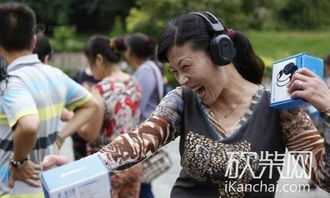 无声的广场舞,科技改变大妈生活