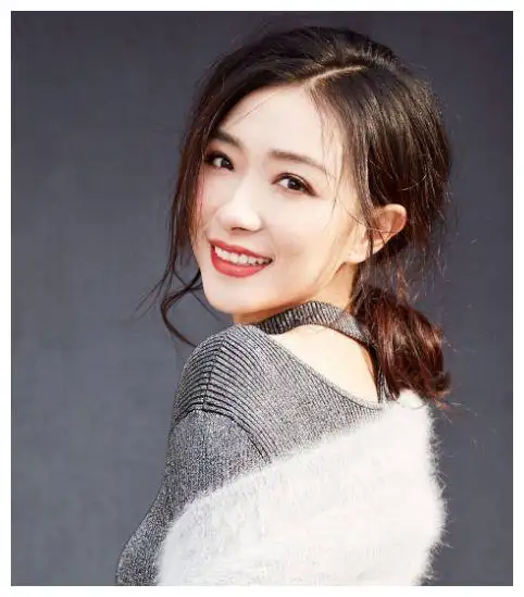 她被称娱乐圈最干净女演员,曾因拒绝潜规则遭雪藏,今靠实力走红