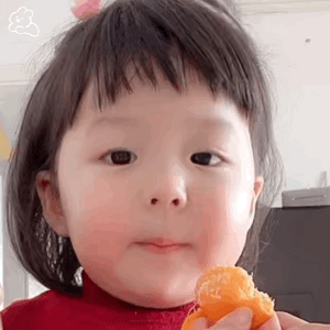 丸子妹表情包我吃橘子你吃橘子皮皮