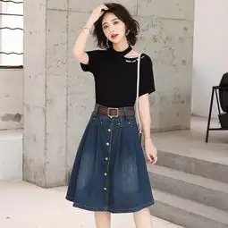 中年妇女半身裙