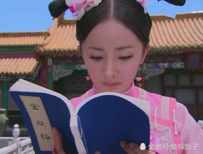 都是在看书,杨幂表情懵懂杨紫似懂非懂她最像好学生