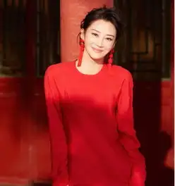 许晴素颜近照曝光,皮肤状态犹如老奶奶,网友女神风采不存