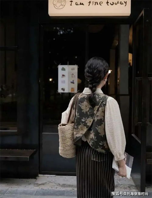 四十岁女人别穿大妈装,记住这几点,出街比小姑娘还惹眼