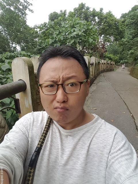 速配网会员cash男40岁台湾台中市大专设计人员
