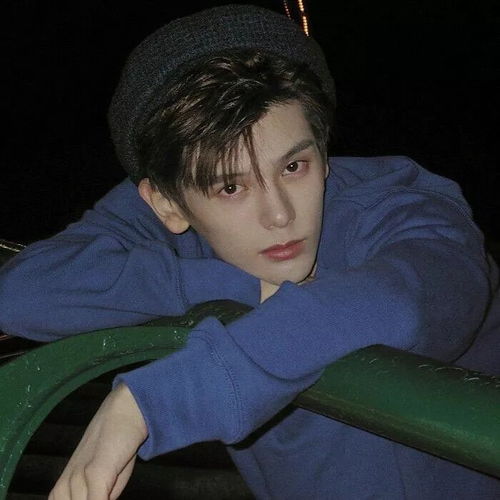 真人男生头像相遇总有原因,不是恩赐就是教训