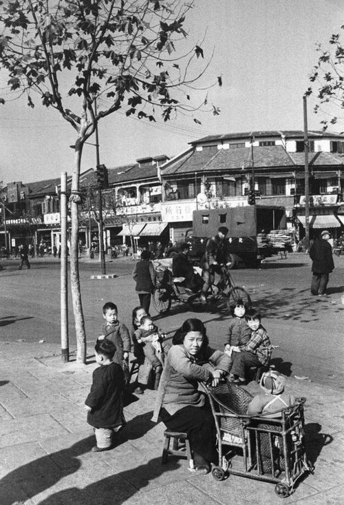 法国摄影师镜头下的1955年上海漂亮的外滩建筑