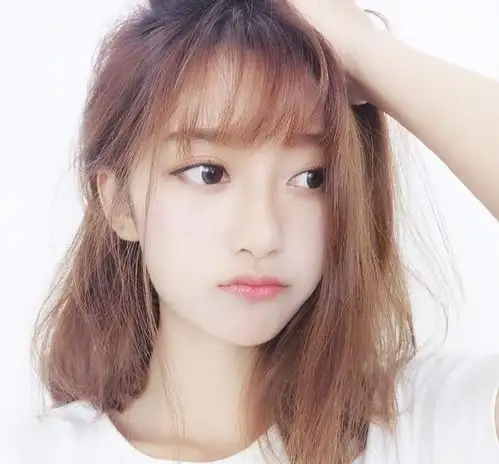 每天晚上等老公回家的女人,会是好妻子,有家的感觉