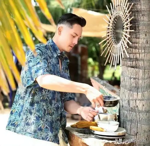 建议450岁的男人,别留这3种油腻发型,难怪总被异性吐槽