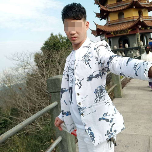 大妈头像图片花雨衣