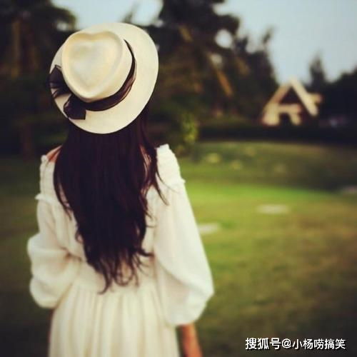 搞笑段子早上起来我骑着小电车,送女儿去上学