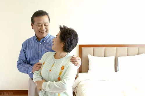 62岁大爷哭诉跟40岁女人再婚后,我就没过上一天舒服日子