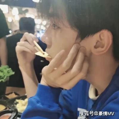 侧脸帅气的男生头像真人酷酷的侧脸男生头像图片