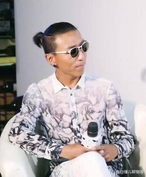 在岁月的沉淀中收获自信与成熟提升品味,是中年阶段男人的必修课