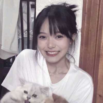 优秀少女的微信头像