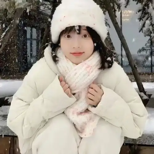 适合女生长期不换的微信头像