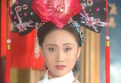 62岁赵雅芝都算年轻为什么40岁的林心如总被网友嫌老