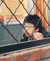 牛哥搞笑gif动图您的好友恶灵骑士已上线