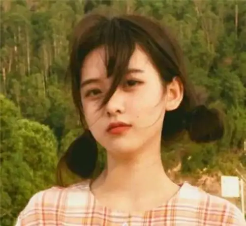 女人变心了,找到一个可以弥补寂寞的爱情,不是真心