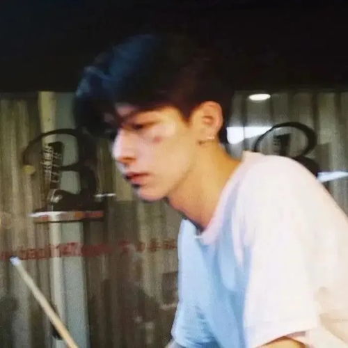 男头动漫真人混入
