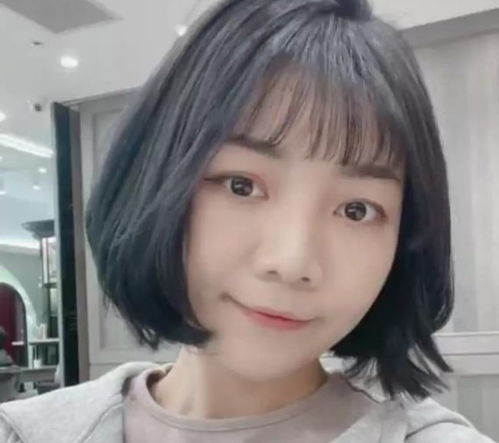 这些烫发的款式超显发量,适合熟龄女性