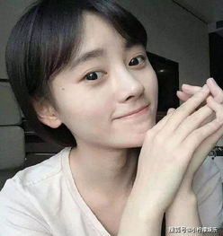 适合60岁老头的头像女生直播间