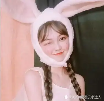吸引女人的微信头像中年男季琳