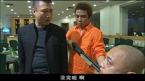 征服刘华强,插翅难逃张世豪,这两位撞在一起谁更厉害