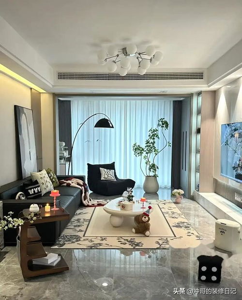 广州30岁美女晒出128㎡新房,一个客厅让无数人效仿,装修太漂亮