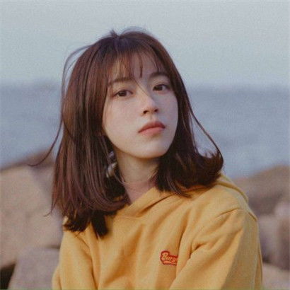 头像女清新文艺,浓妆无需为你艳抹也是这样漂亮