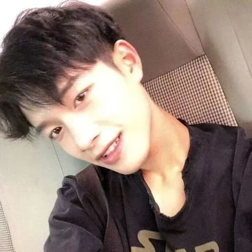 你的微信头像该换换了,减龄帅气幸运,三四十岁男人专属漫画