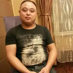 零起点的交友主页,男,40岁,,工作在上海普陀区普陀区相亲交友